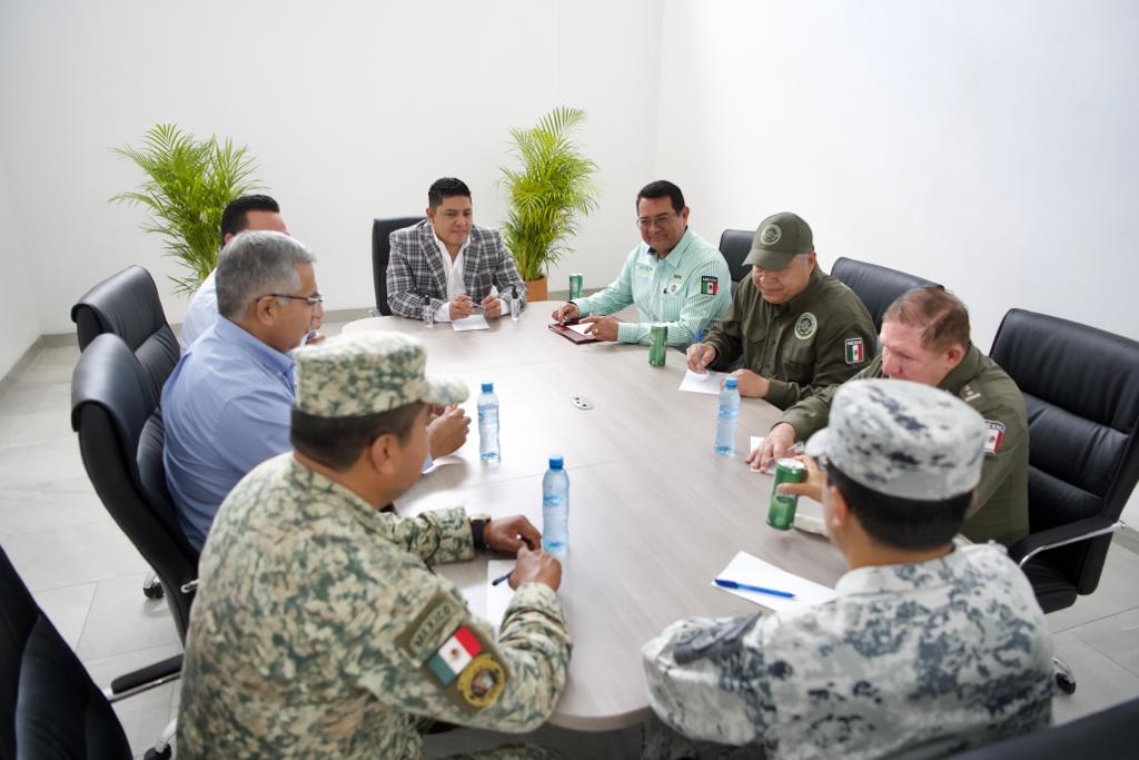 Gobernador Entrega Base De Operaciones De La Guardia Civil Estatal En