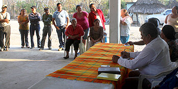 Alcalde sostuvo reunión de trabajo con habitantes de la Ceiba