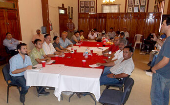 AYUNTAMIENTO REALIZA CURSO DE APICULTURA A POBLACIÓN EN GENERAL