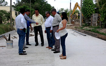 Alcalde y Regidores supervisan obras de pavimentación en el Municipio