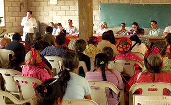 INDIGENAS PIDEN RESPETO EN LA TOMA DE SUS DECISIONES A LEGISLADORES