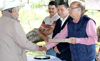 ENTREGA MUNICIPIO CERTIFICADOS DE VIVIENDA RURAL Y AMPLIACION DE VIVENDA EN LA MISMA ZONA