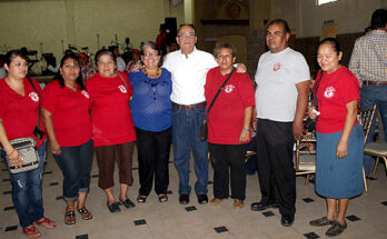 CIENTOS DE VALLENSES FELICITA AL ALCALDE Y LE MANIFIESTAN SU RESPALDO