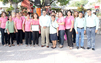 AYUNTAMIENTO ENTREGA PINTURA Y LÁMINAS GALVANIZADAS