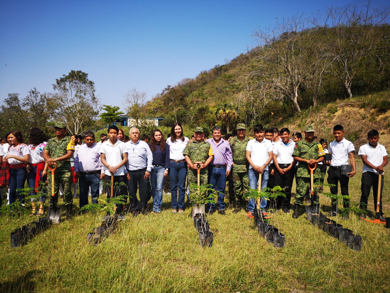 Impulsa CEMEX reforestación de la huasteca potosina — Amanecer Huasteco