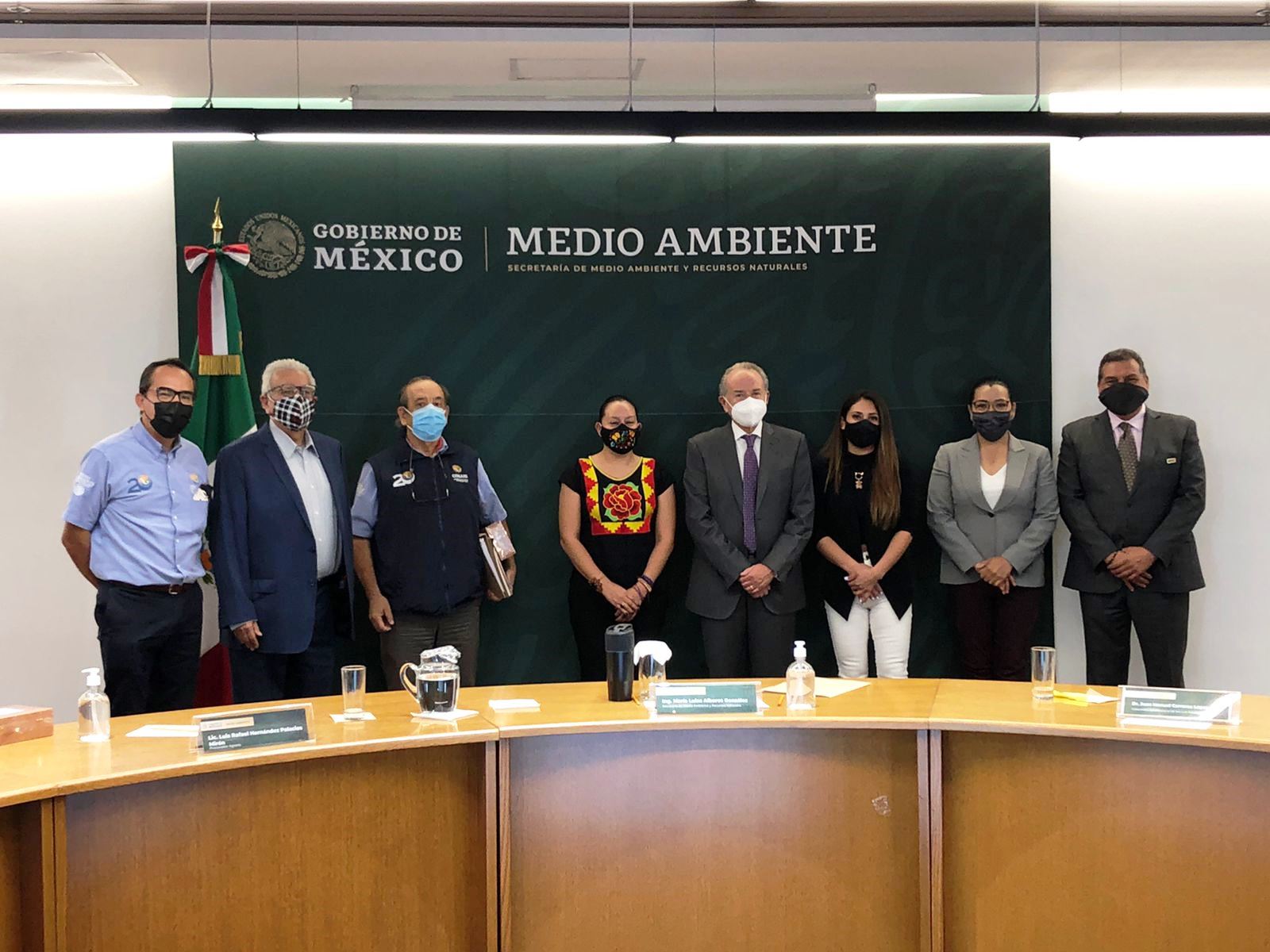 Se reúne gobernador del estado con titular de SEMARNAT — Amanecer Huasteco
