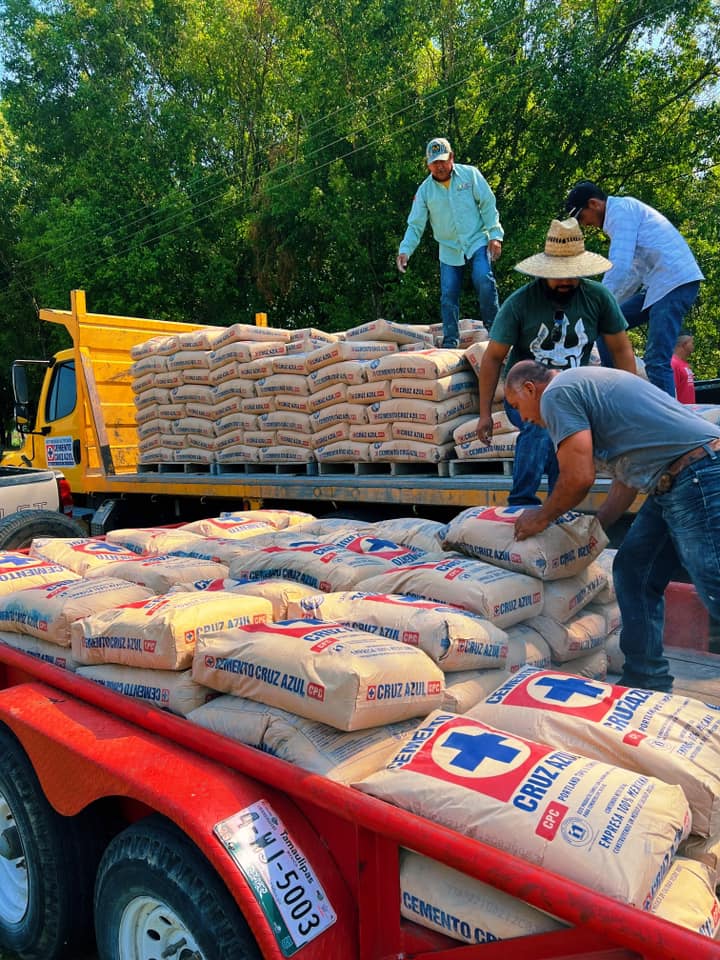 Ayuntamiento Entrega Toneladas De Cemento A Bajo Costo Amanecer